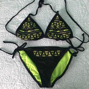 Xhilaration swim wear